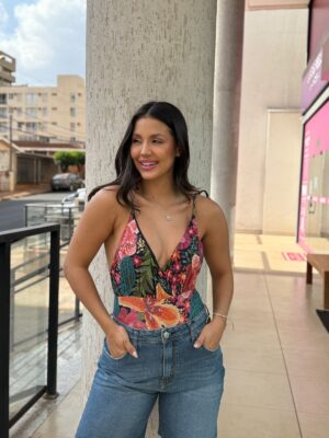 MaiƓ Transpassado Bordadeira