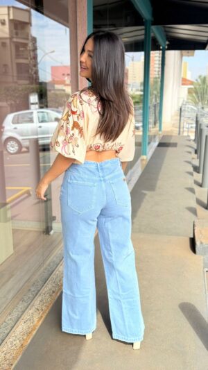 Blusa Cropped Jardim Majestoso - Imagem 3