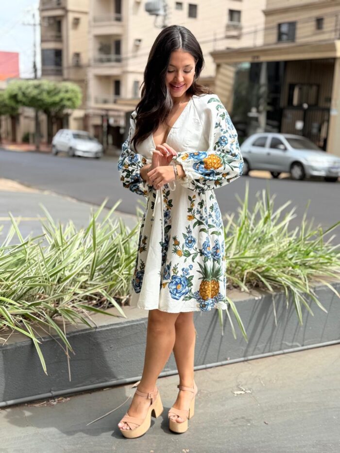 Vestido Curto Floral Penelope E FARM - Imagem 2