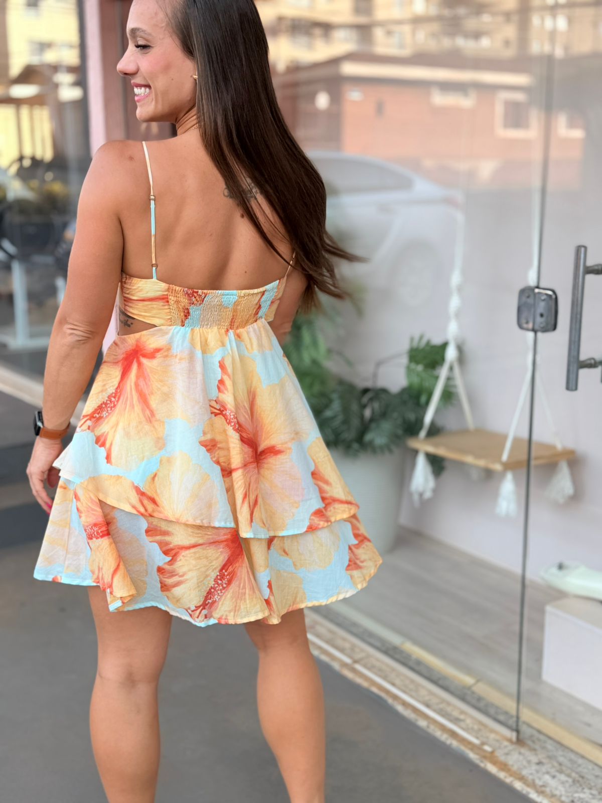 867a5f8107b65a89890fadffcc4726cd.jpg Vestido Curto Vestida de Flor FARM - Imagem 5